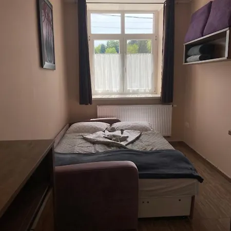 Monzi Apartmanhaz Lägenhet *
