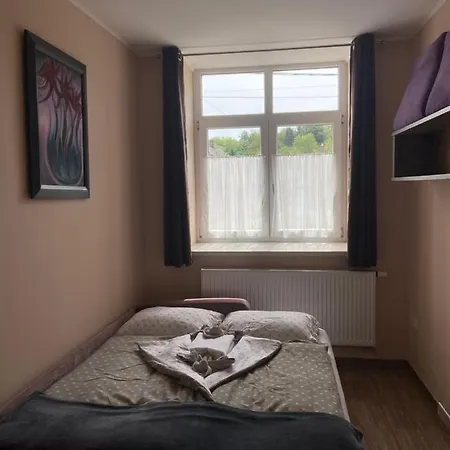 Lägenhet Monzi Apartmanhaz