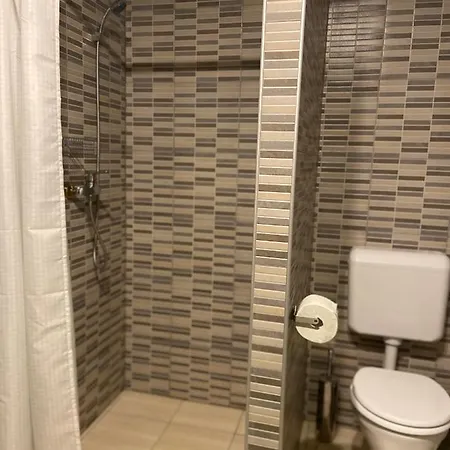Monzi Apartmanhaz * Hévíz